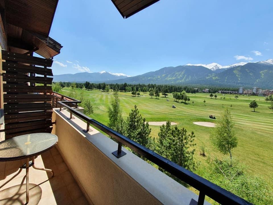 الشقق الفندقية رازلوغفي  Sunny Duplex With Spectacular View In Terra Complex المظهر الخارجي الصورة